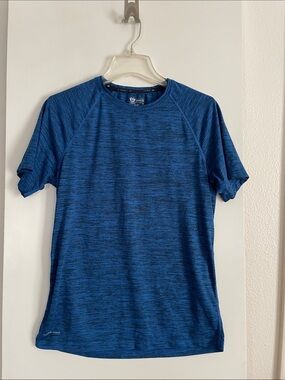 Layer 8 Qwick Dry Sport Top Short Sleeve T Shirt 
Blue